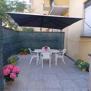 Appartamento La Casa Di Lila - Con Ingresso Indipendente E Spazio Esterno, Rapallo